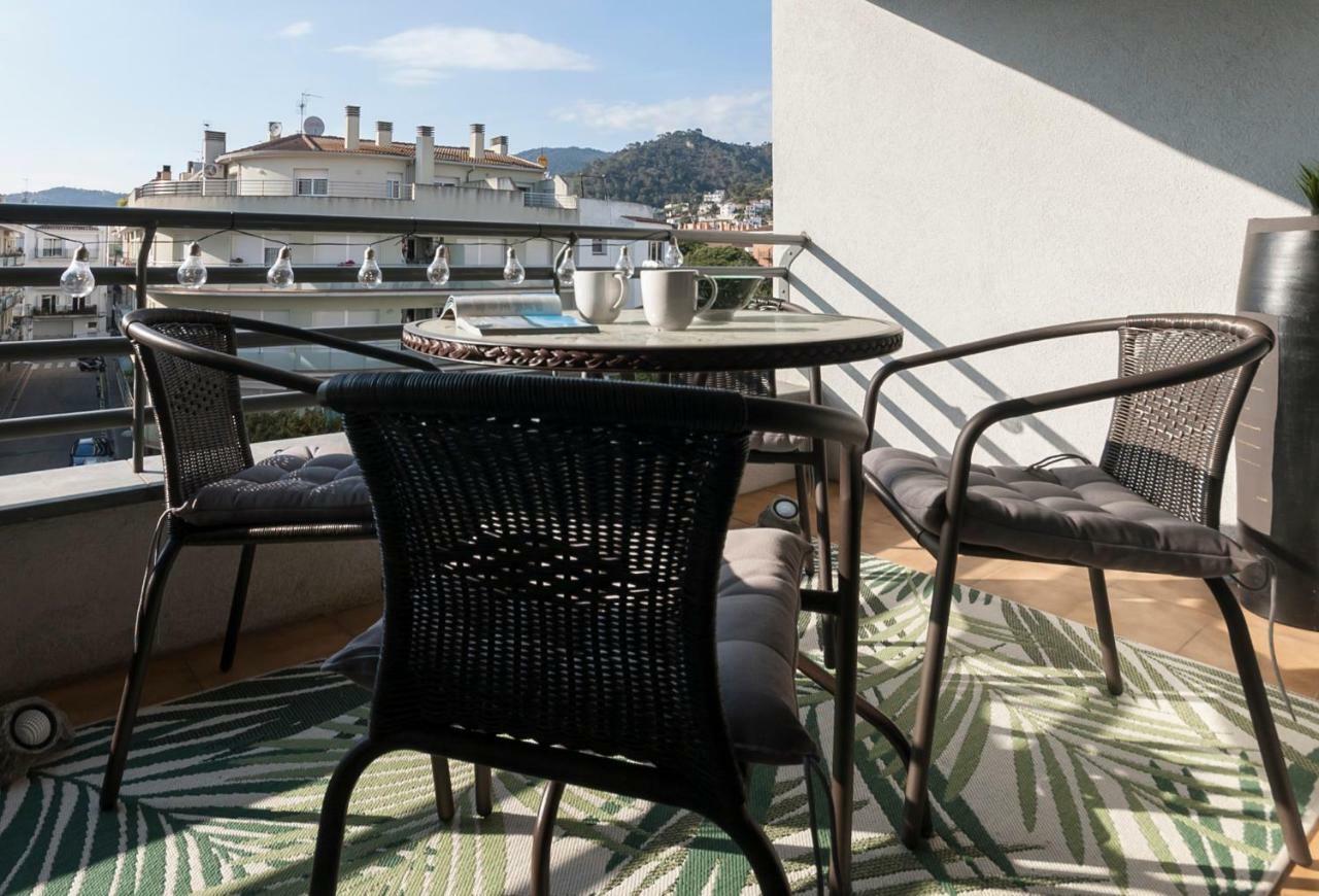 Lets Holidays Apartment Commercial Area Tossa de Mar Exterior photo