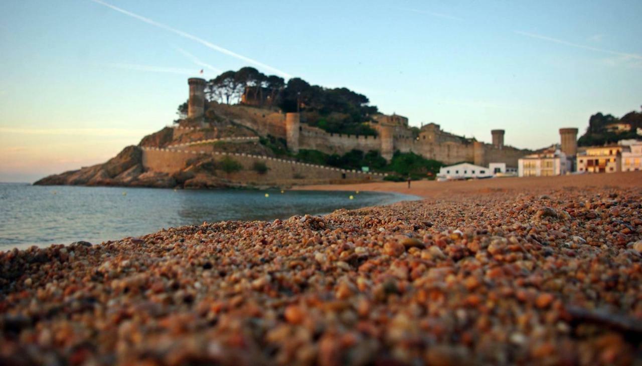Lets Holidays Apartment Commercial Area Tossa de Mar Exterior photo