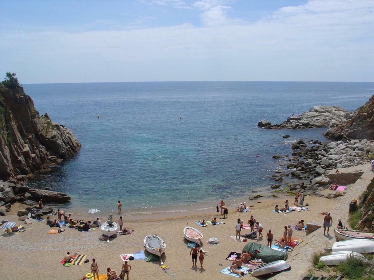 Lets Holidays Apartment Commercial Area Tossa de Mar Exterior photo